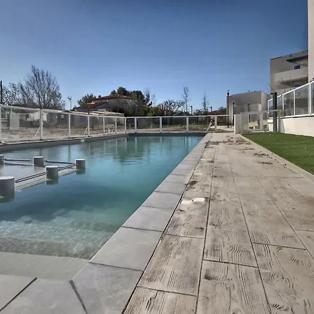 Studio Dans Recente Apartment
